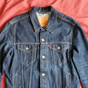Levi's denim trucker jacket
